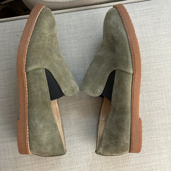 Nine West Quinko Suede Slip-On Loafers/Flats, Size 7M - Picture 10 of 12